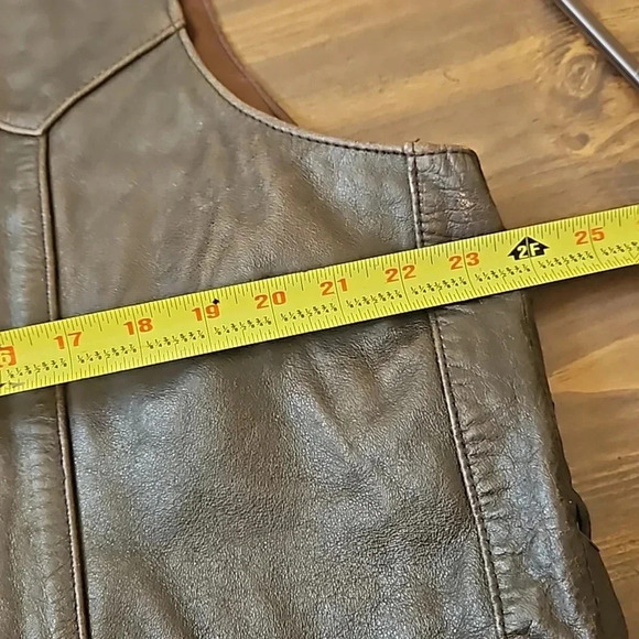 LEATHER VEST - Picture 5 of 10